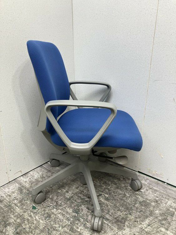 オカムラCG-Rチェア 固定肘付CG-Rチェア 商品画像7