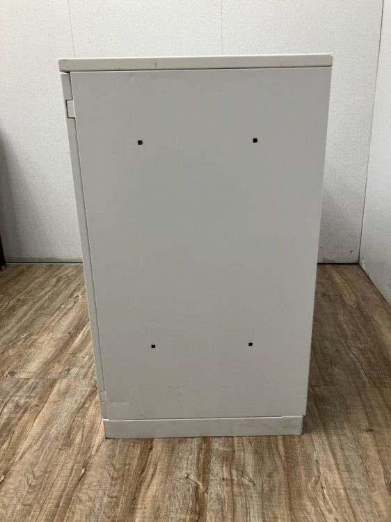 コクヨEDIA(エディア)シリーズ 天板付き両開き書庫 商品画像6