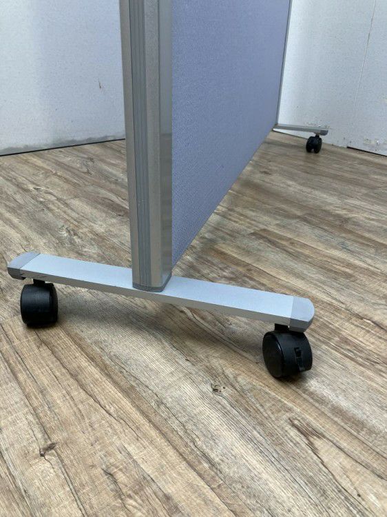 オカムラ自立パーテーション 商品画像4