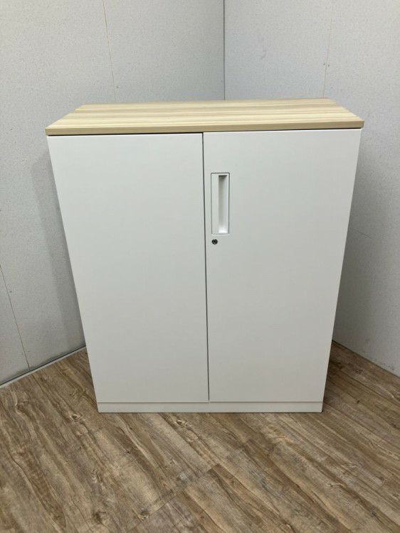 コクヨEDIA(エディア)シリーズ 天板付き両開き書庫 商品画像1