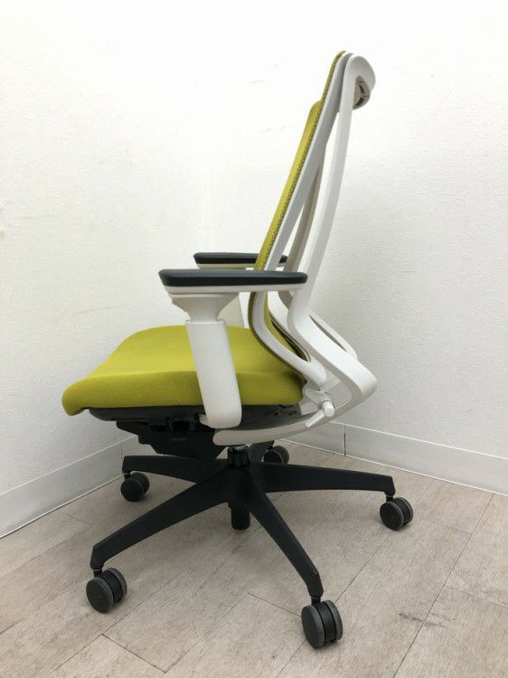 コクヨDuora(デュオラ)チェア 可動肘付デュオラチェア 商品画像4