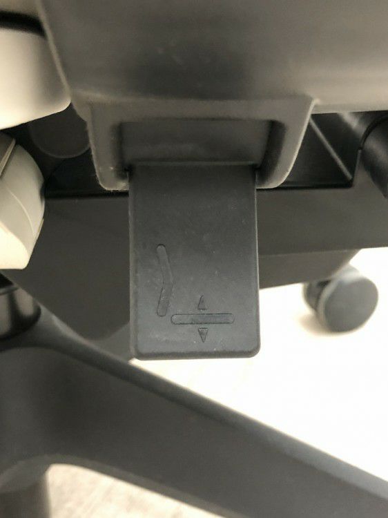 コクヨDuora(デュオラ)チェア 可動肘付デュオラチェア 商品画像17