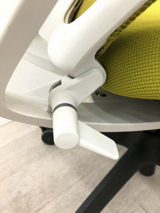 コクヨDuora(デュオラ)チェア 可動肘付デュオラチェア 商品画像18