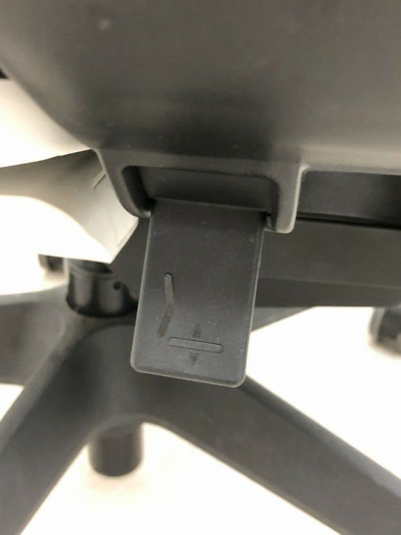 コクヨDuora(デュオラ)チェア 可動肘付デュオラチェア 商品画像19