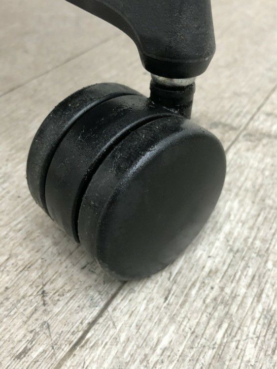 コクヨDuora(デュオラ)チェア 可動肘付デュオラチェア 商品画像20