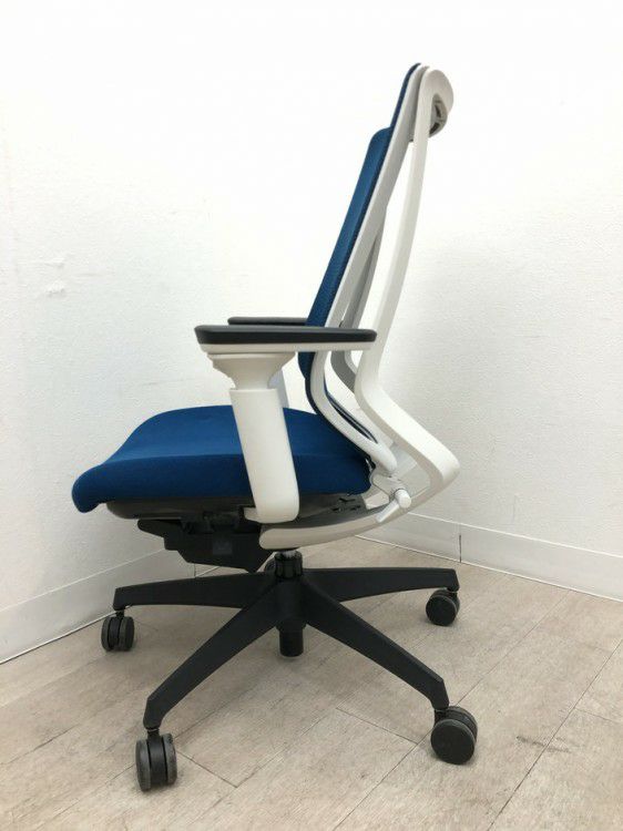 コクヨDuora(デュオラ)チェア 可動肘付デュオラチェア 商品画像4