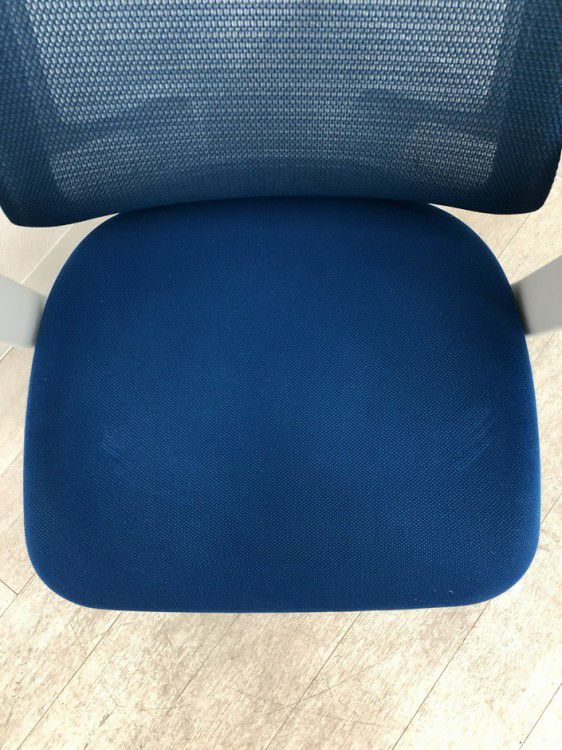 コクヨDuora(デュオラ)チェア 可動肘付デュオラチェア 商品画像8