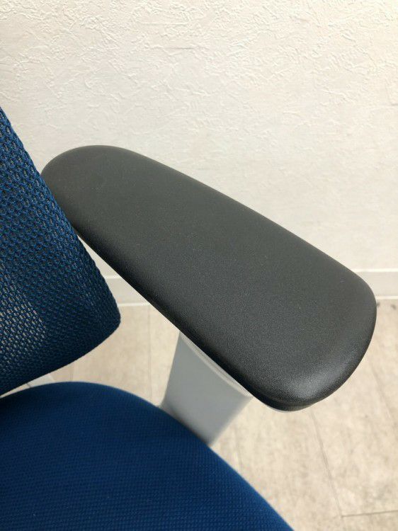 コクヨDuora(デュオラ)チェア 可動肘付デュオラチェア 商品画像12