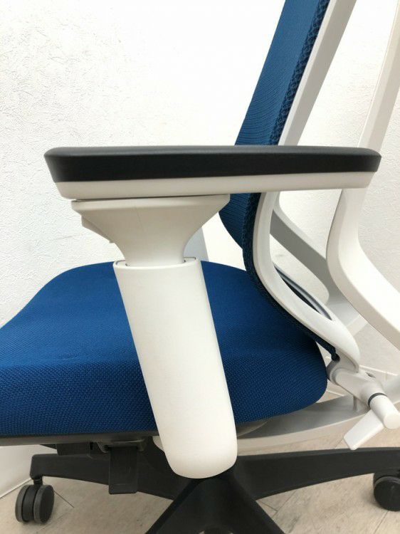 コクヨDuora(デュオラ)チェア 可動肘付デュオラチェア 商品画像14