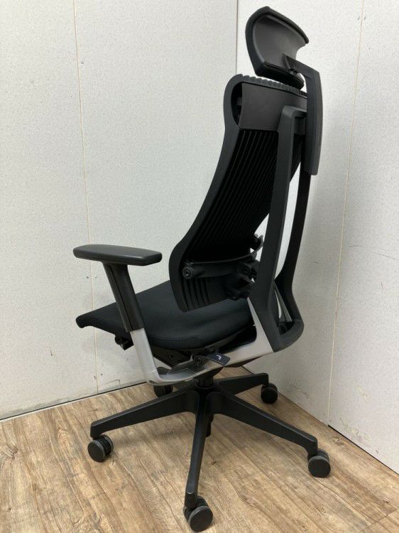 イトーキスピーナ（Spina）チェア 可動肘付スピーナチェア 商品画像5