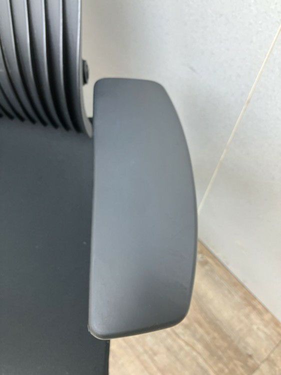 イトーキスピーナ（Spina）チェア 可動肘付スピーナチェア 商品画像6