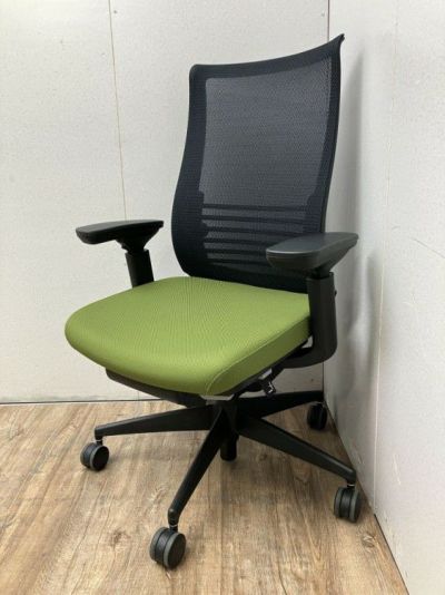 コクヨBezel(ベゼル)チェア 可動肘付ベゼルチェア 商品画像1