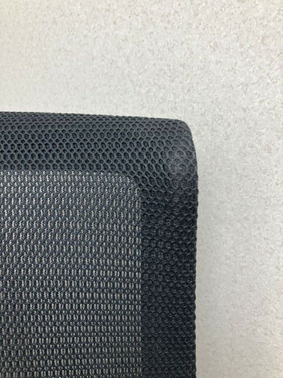 コクヨBezel(ベゼル)チェア 可動肘付ベゼルチェア 商品画像9