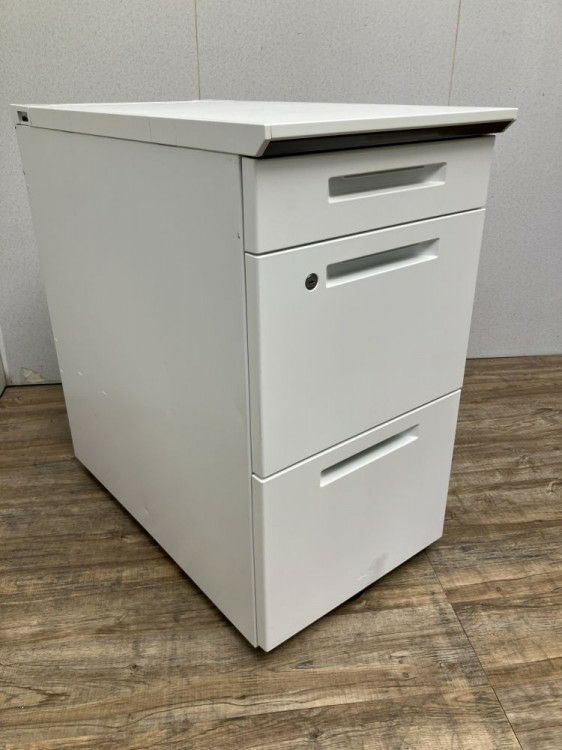 コクヨisシリーズ 3段脇机 商品画像5