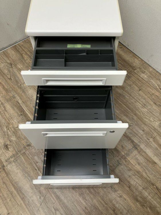 3段脇机 商品画像4