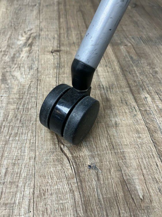 ウチダ（内田洋行）ネスティングチェア 商品画像9