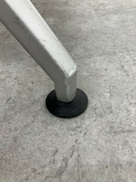 イトーキDDシリーズ 3200ミーティングテーブル 商品画像8