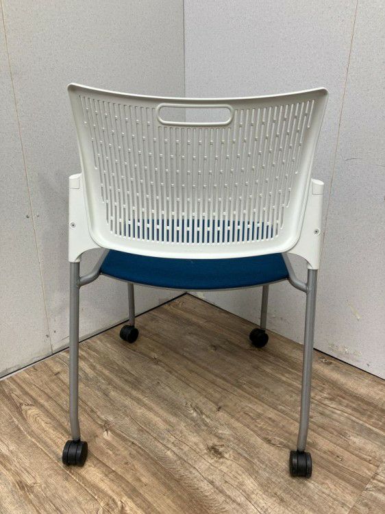 オカムラRETE(レーテ)シリーズ レーテチェア 商品画像5