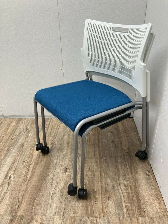 オカムラRETE(レーテ)シリーズ レーテチェア 商品画像10