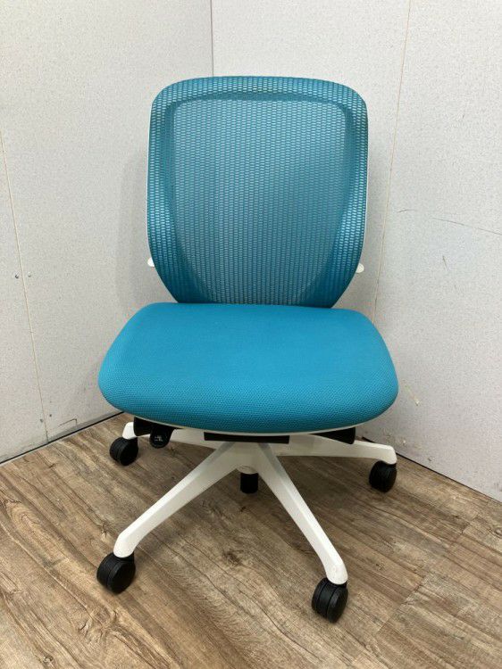 オカムラSylphy(シルフィー)チェア シルフィーチェア 商品画像2