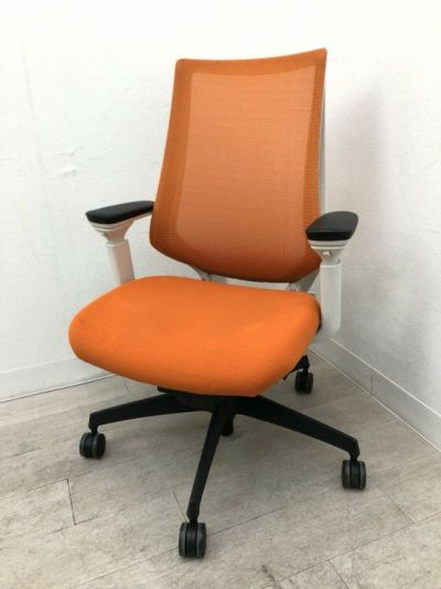 コクヨDuora(デュオラ)チェア 可動肘付デュオラチェア 商品画像1