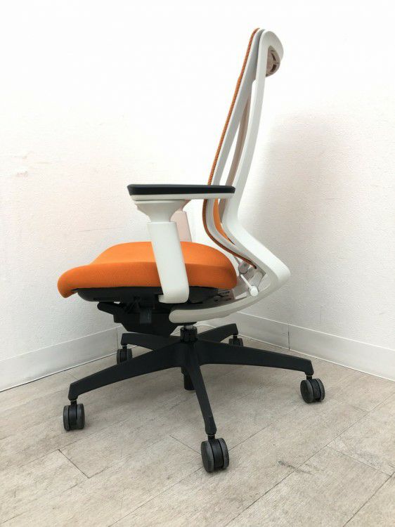 コクヨDuora(デュオラ)チェア 可動肘付デュオラチェア 商品画像4