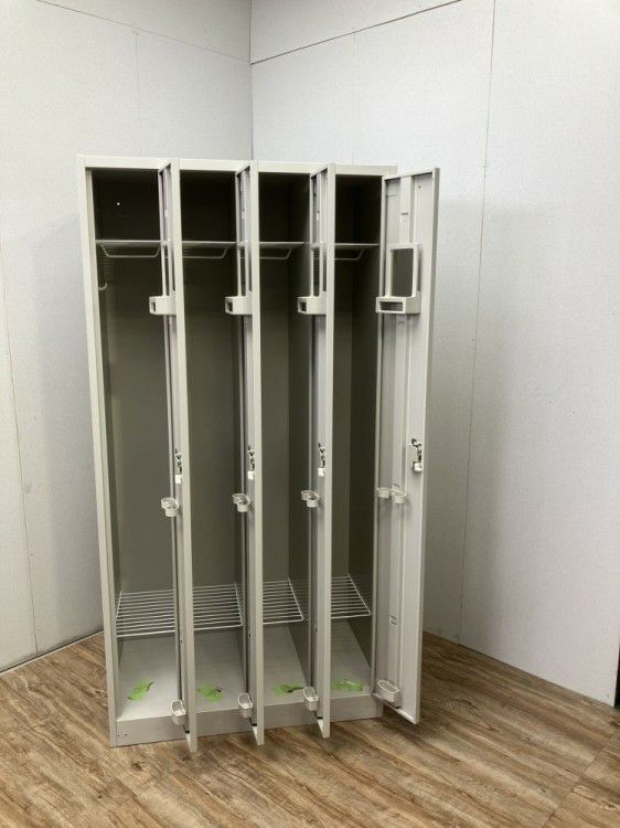 オカムラFZタイプシリーズ 4人用ロッカー 商品画像5