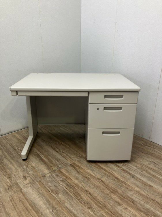 コクヨBS+シリーズ 1000片袖デスク 商品画像1