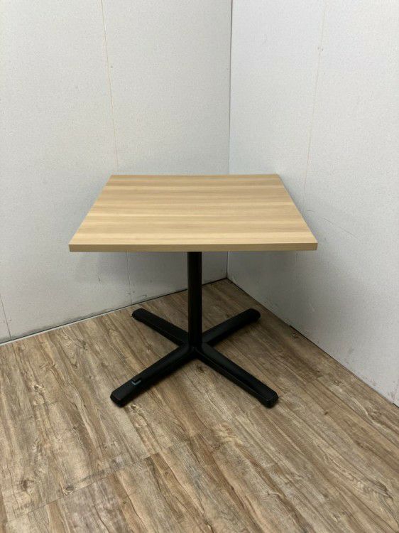 オカムラLives Cafe Table(ライブスカフェテーブル)シリーズ 750角テーブル 商品画像2