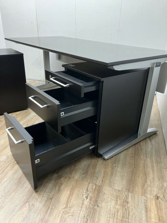 オカムラEX-200シリーズ 役員室用1800平デスク+ワゴン3点セット 商品画像7