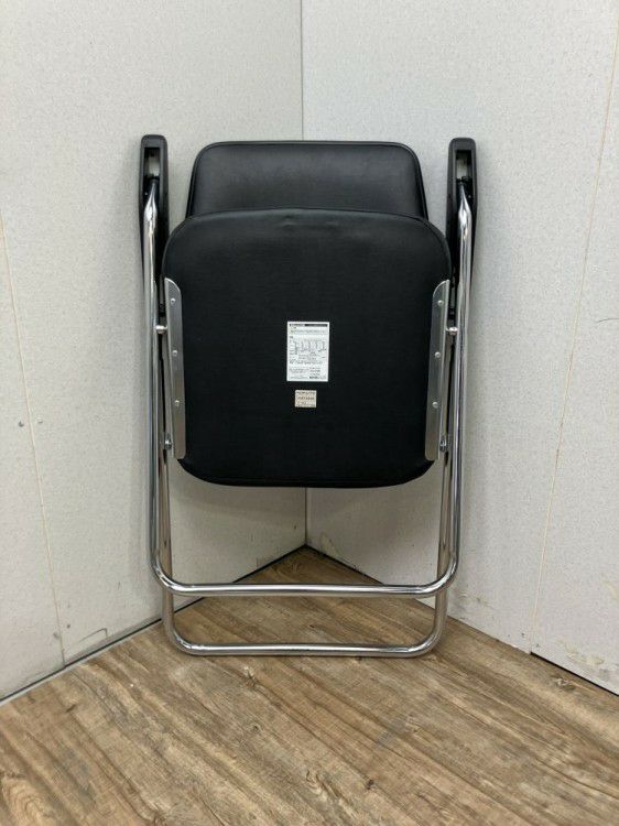 コクヨ肘付折りたたみイス 商品画像7