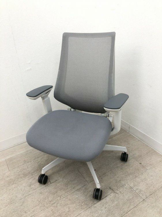 コクヨDuora(デュオラ)チェア 可動肘付デュオラチェア 商品画像1