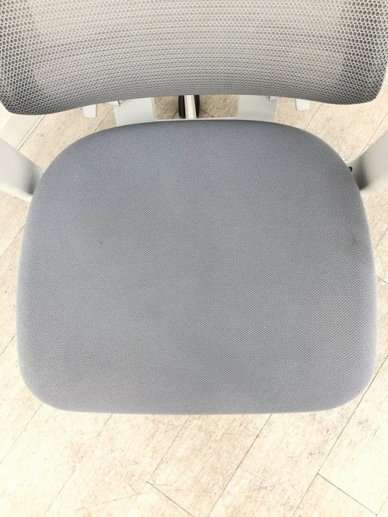 コクヨDuora(デュオラ)チェア 可動肘付デュオラチェア 商品画像8