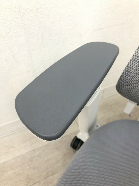 コクヨDuora(デュオラ)チェア 可動肘付デュオラチェア 商品画像11