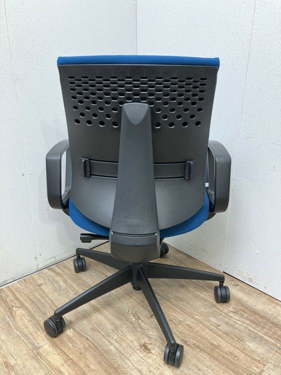 コクヨWizard4(ウィザード4)シリーズ 固定肘付ウィザード4チェア 商品画像5