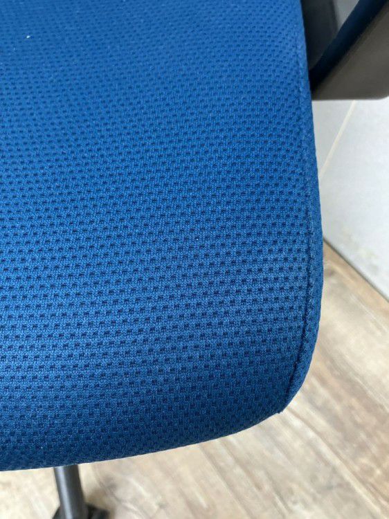 コクヨWizard2(ウィザード2)チェア 固定肘付ウィザード2チェア 商品画像7