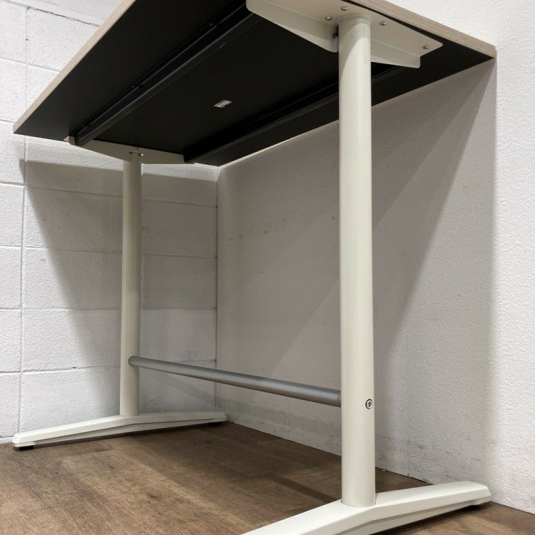 オカムラライブスシリーズ ハイテーブル 商品画像8