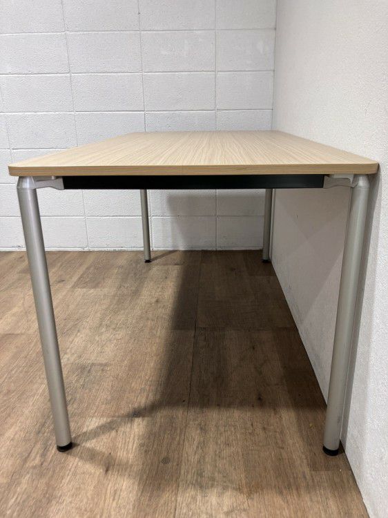 イトーキDCシリーズ ミーティングテーブル 商品画像6