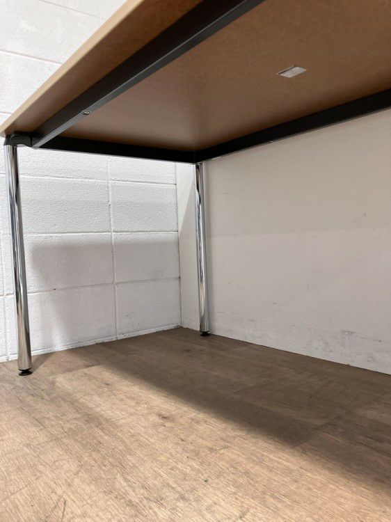 イトーキDCシリーズ ミーティングテーブル 商品画像4