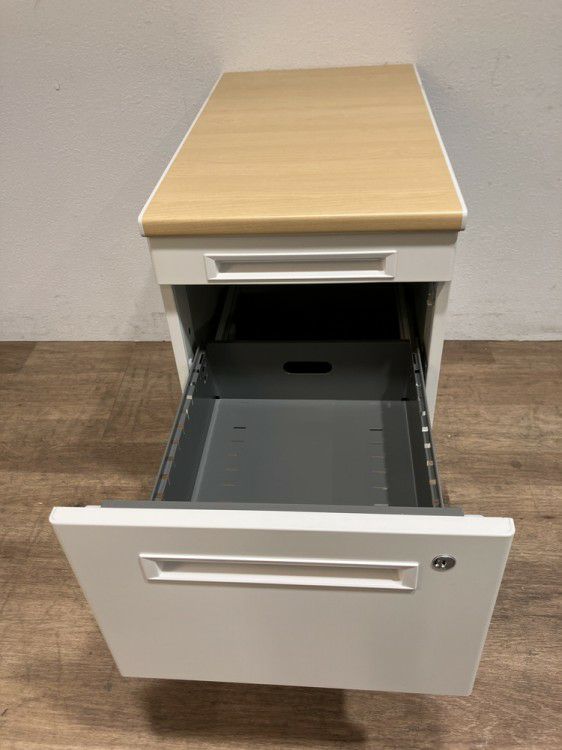 トヨスチール505シリーズ 脇机 商品画像5