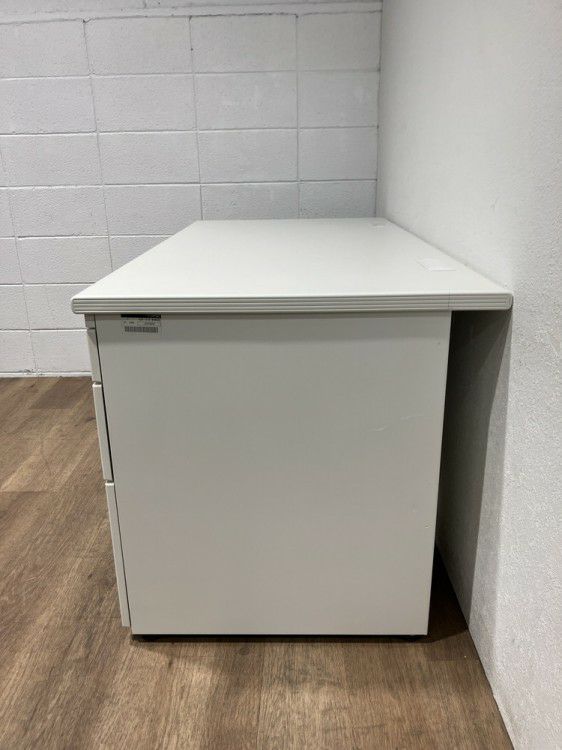 イトーキCZシリーズ 1400両袖デスク 商品画像11