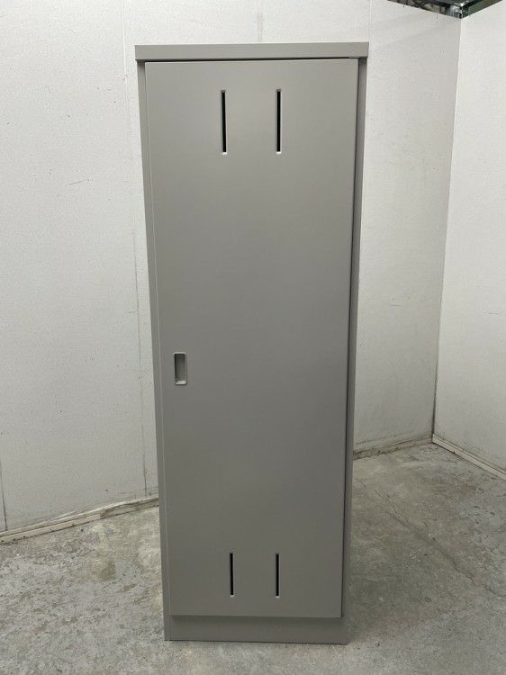 イトーキクリーンロッカーシリーズ 掃除用ロッカー 商品画像2