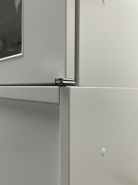 イトーキシンラインシリーズ ガラス両開きスライド上下書庫 商品画像5