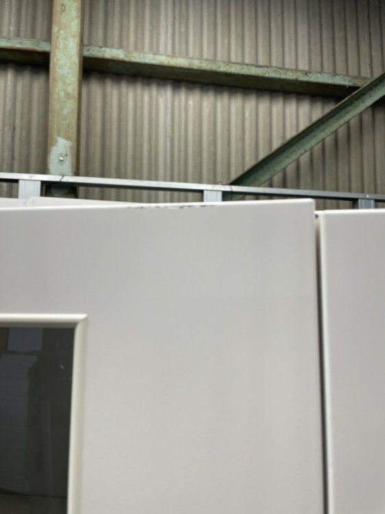 イトーキシンラインシリーズ ガラス両開きスライド上下書庫 商品画像10