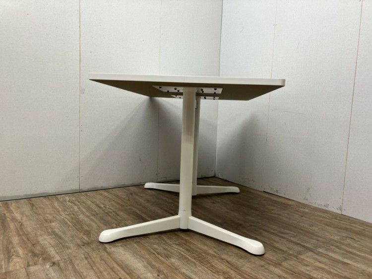 オカムラライブスシリーズ 1200ミーティングテーブル 商品画像5