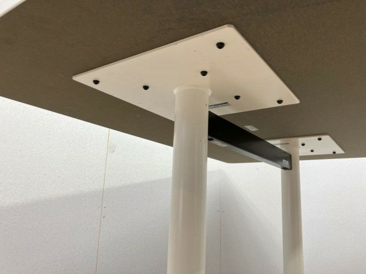 オカムラライブスシリーズ 1200ミーティングテーブル 商品画像8