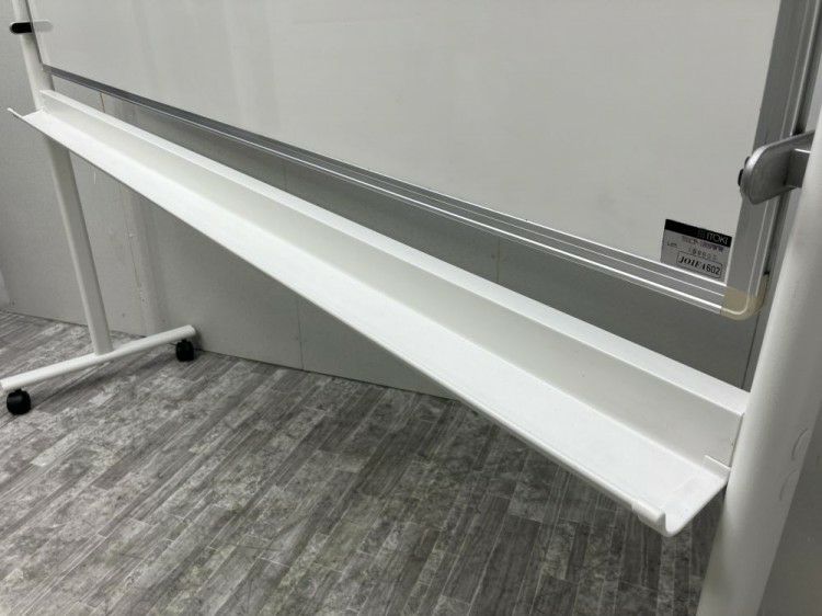 イトーキ脚付き両面ホワイトボード 商品画像2