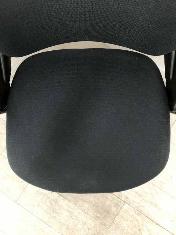 スチールケースリープ（Leap）シリーズ 可動肘付リープV2チェア 商品画像8