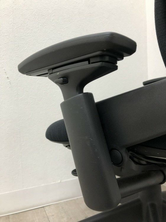 スチールケースリープ（Leap）シリーズ 可動肘付リープV2チェア 商品画像14