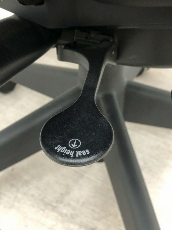 スチールケースリープ（Leap）シリーズ 可動肘付リープV2チェア 商品画像21